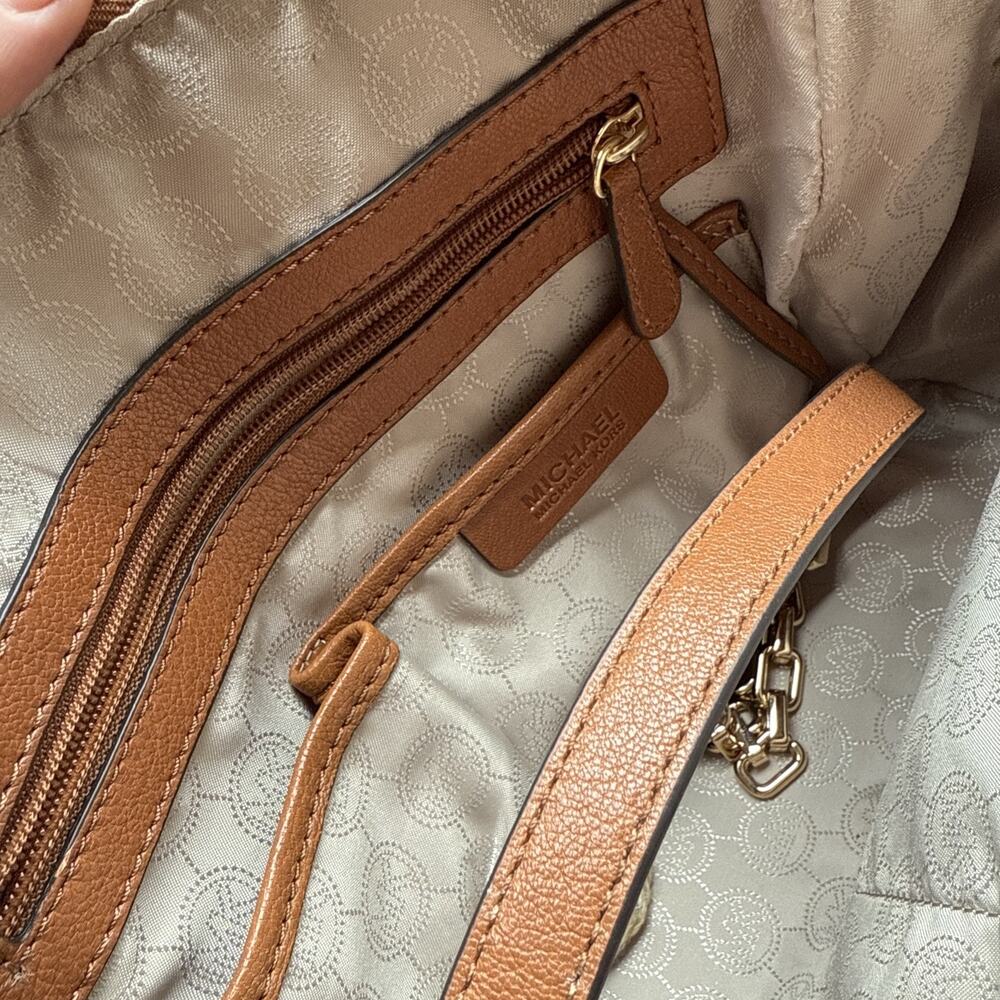 Michael Kors Handbag Women's Brown Grain Leather Zipper Pockets Double Handle - Picture 4 of 14